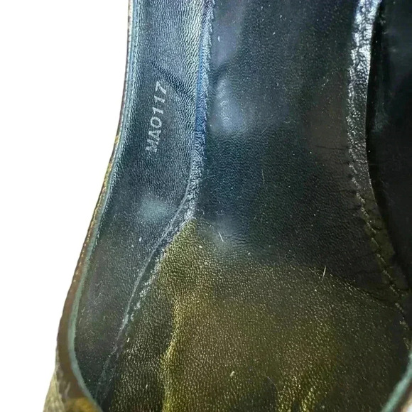 Louis Vuitton Fetish Cap Toe Pumps Brown Monogram Camvas & Black Patent Leather. - Picture 5 of 11